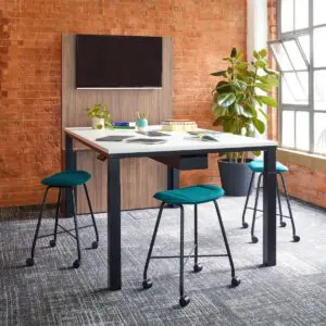 Play AV Media Table