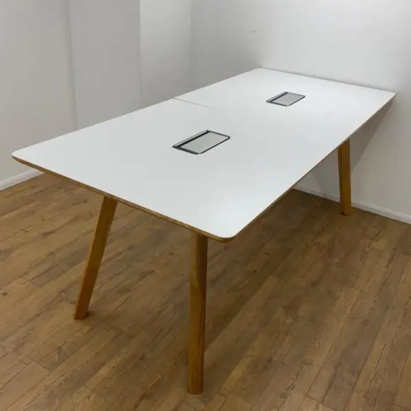 white 2600mm poseur table