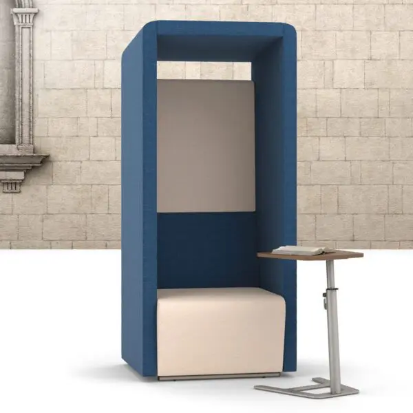 Fifteen pod seating booth