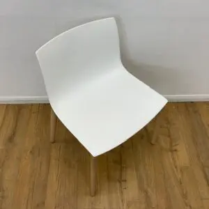 White Arper Canteen Chair <br> U-CC-WH-53