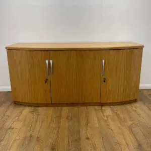 oak 1590mm 3 door credenza unit with silver handles