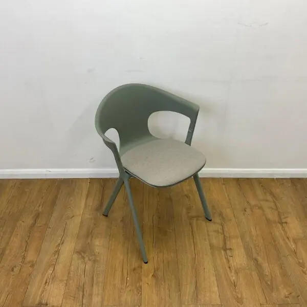 allermuir axyl green reception chair