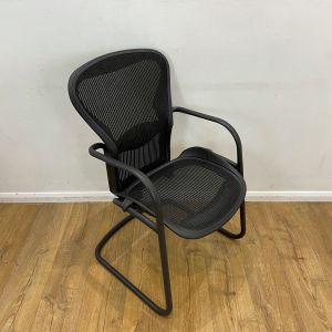 used herman miller aeron meeting chair size b