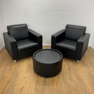 Black reception armchair and coffee table set